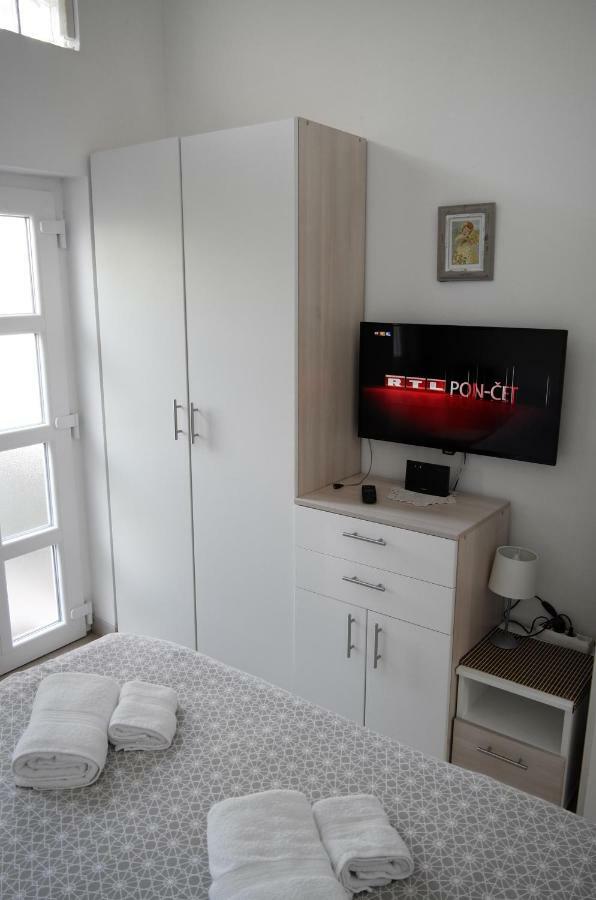 Apartment Mate 扎达尔 外观 照片